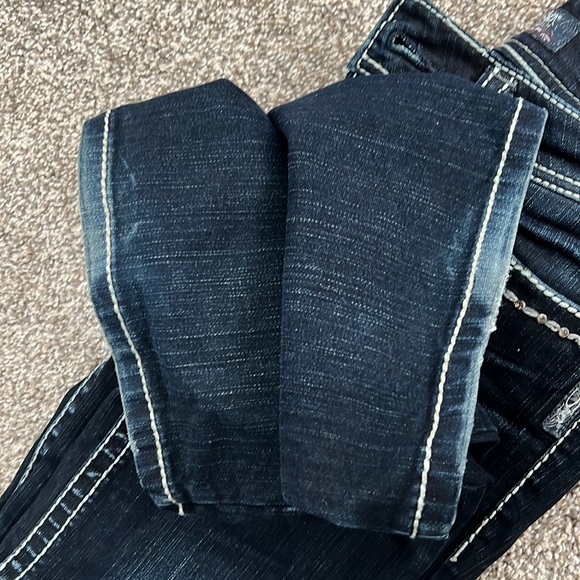 Silver Suki Flap Jeans Dark Distressed Wash 28x32 - Picture 7 of 7